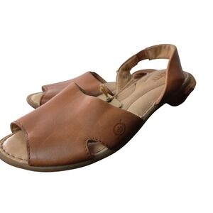 NWT Born Leather Slingback Sandals Peep Toe Comfort Walking Casual Brown Size 8